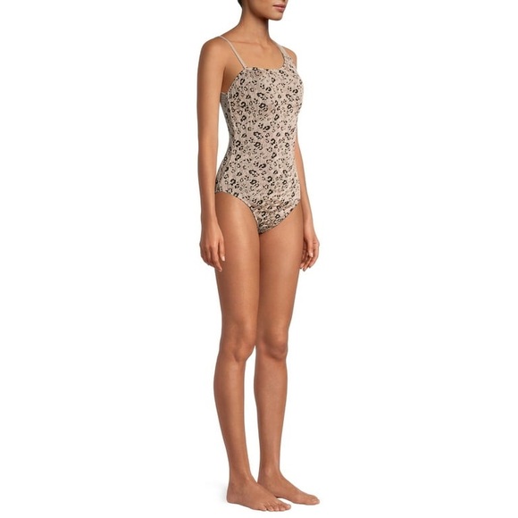 Time and Tru Women's Leopard Jacquard One-Piece Swimsuit - Picture 2 of 16